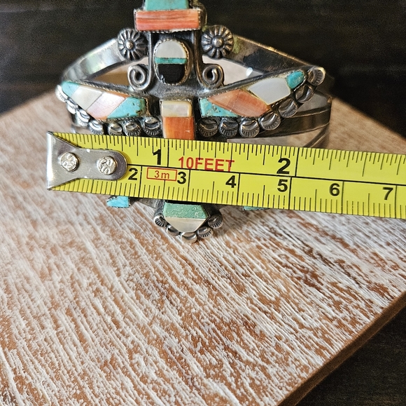 😍SOLD😍Vintage 1950's Collector Artist Signed  Zuni Knifewing Cuff - Picture 3 of 8